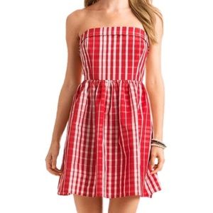 VINEYARD VINES | Strapless Red Gingham Dress